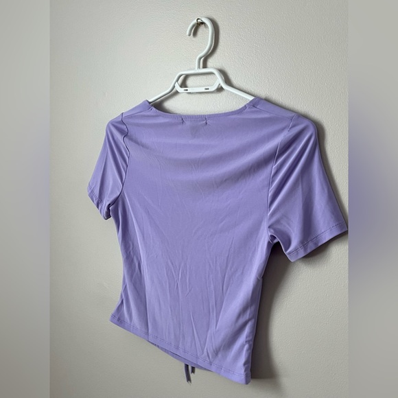 Women’s Forever21 Cut Out Front Tie Short Sleeves Square Neckline Top - Picture 10 of 10